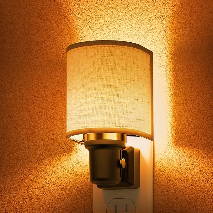 L LOHAS LED Amber Night Lights Plug into Wall, Plug in Night Light Dimmable, Farmhouse Decorative Nightlights Plug in Wall, Light Sensor, Linen Fabric Yellow Nightlight for Bedroom Hallway, 1 Pack